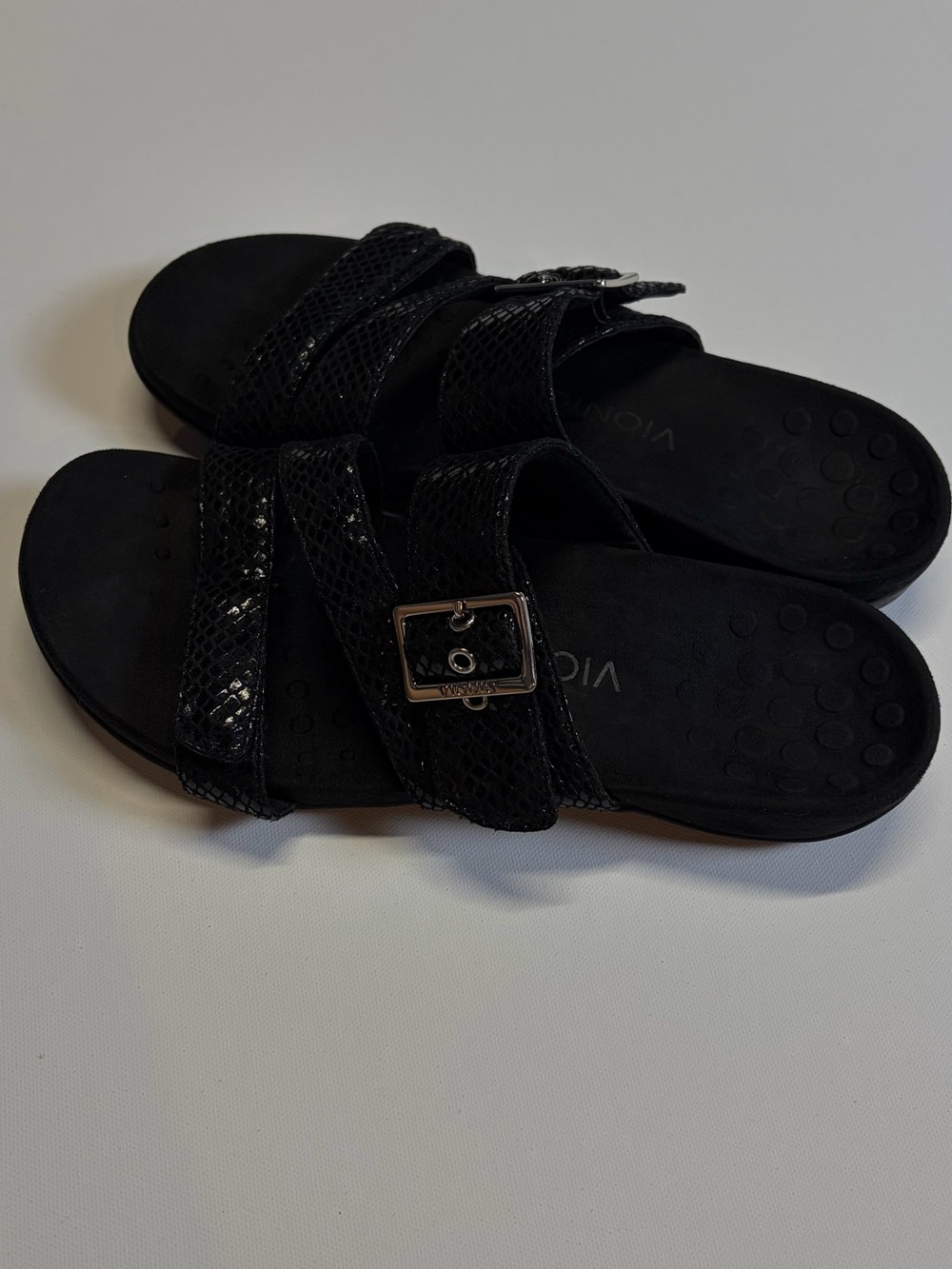 Vionic Black Snakeskin Print Orthotic Slide Sandals Adjustable Buckle Size 10 - Picture 5 of 7